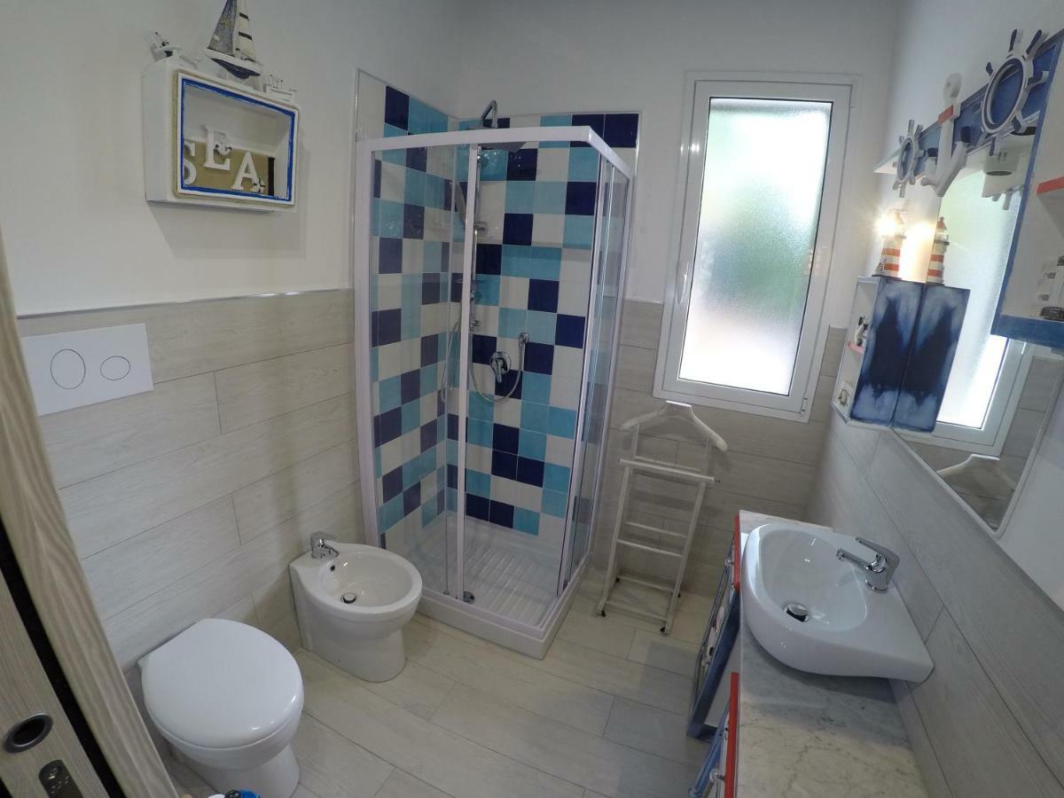 La Casa In Riva Al Mare Villa Аугуста Екстериор снимка