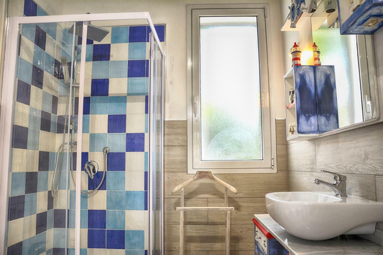 La Casa In Riva Al Mare Villa Аугуста Екстериор снимка