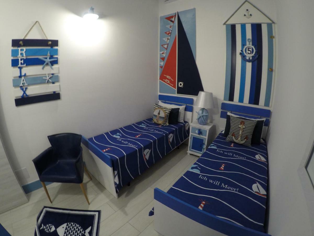 La Casa In Riva Al Mare Villa Аугуста Екстериор снимка