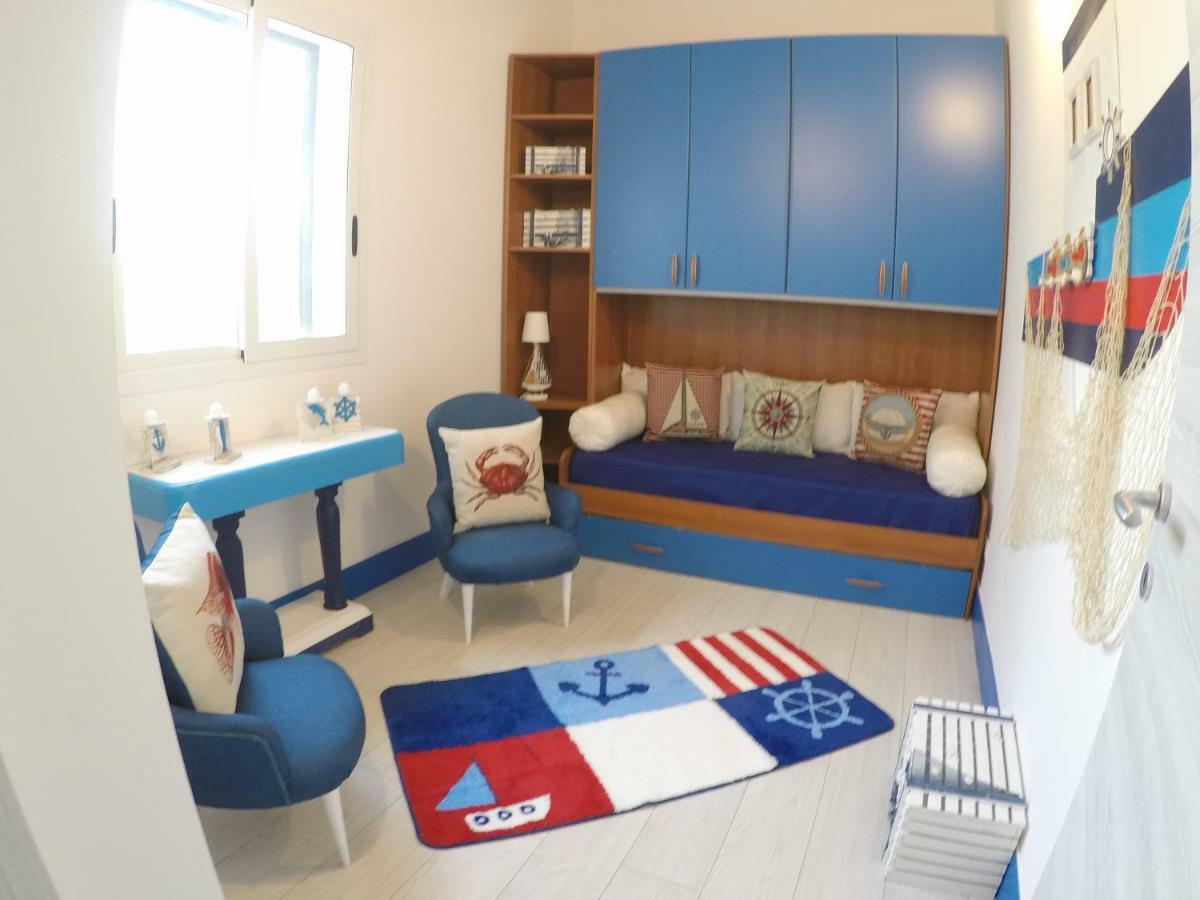 La Casa In Riva Al Mare Villa Аугуста Екстериор снимка